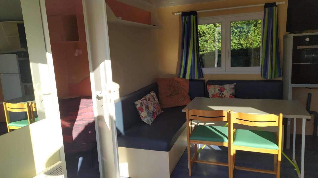 Mobil-Home Du Lac De Foix Εξωτερικό φωτογραφία